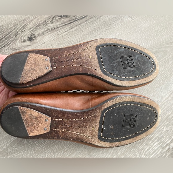FRYE Emma Honeycomb Stud Flats Size: 7 - Picture 7 of 7